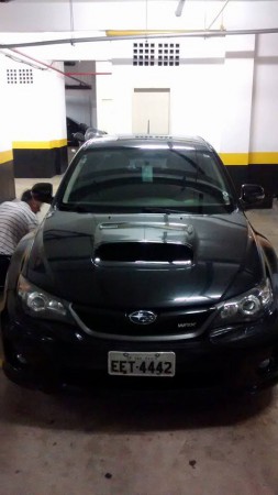 Lavagem e enceramento Subaru WRX